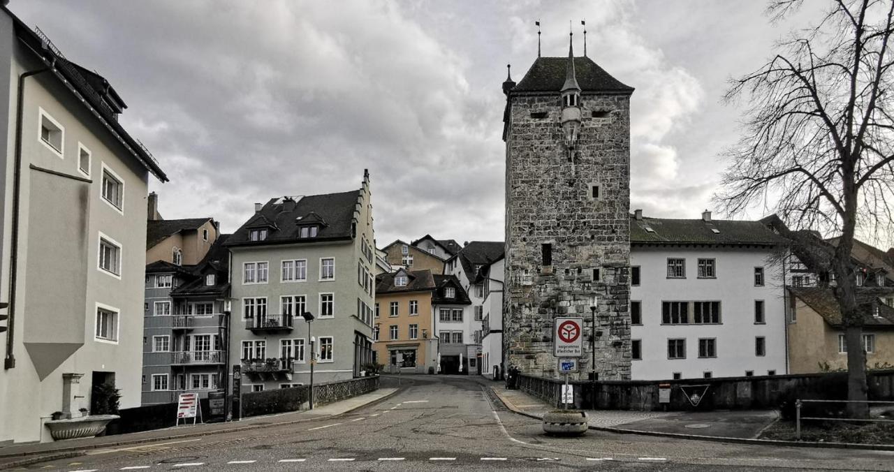 Blick Auf Schwarzen Turm - Freihofapartments Brugg  Εξωτερικό φωτογραφία